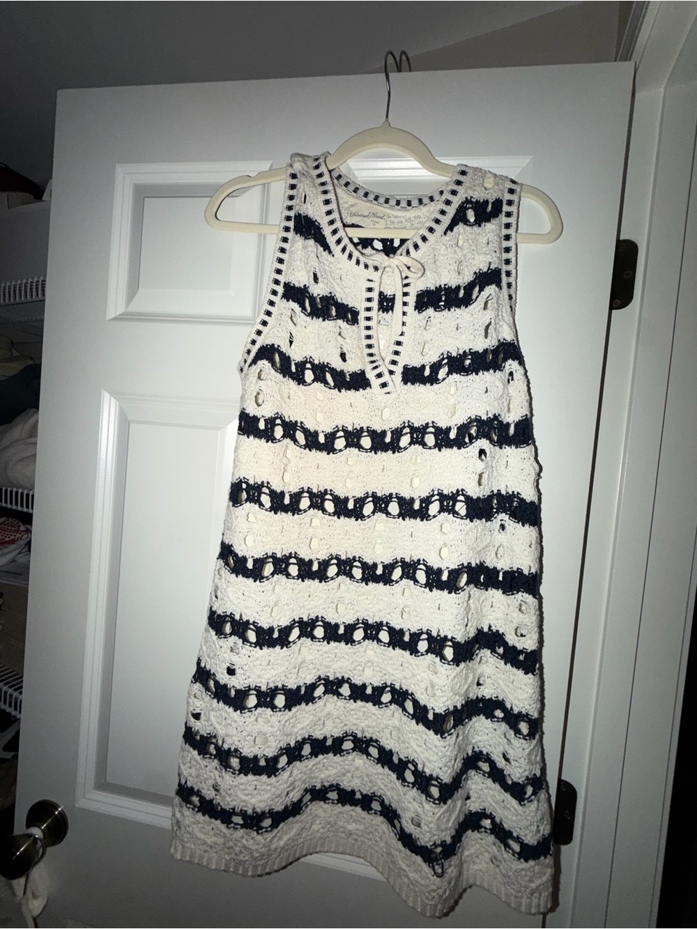 Women’s Sleeveless Knit Stripe Dress - White & Navy